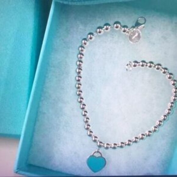 Silver Bracelet with Blue Heart Charm - Picture 4 of 4